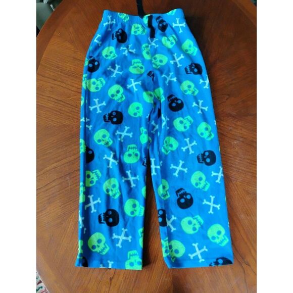 Skull pajamas bottom - Size: L (10-12).   Item#: 1171 - Picture 1 of 4